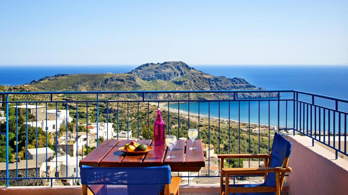 Mirthios-Hill Apartments Плакиас Экстерьер фото