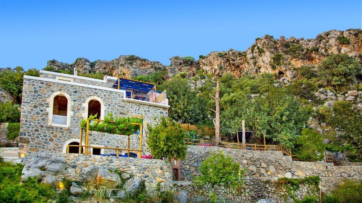 Mirthios-Hill Apartments Плакиас Экстерьер фото